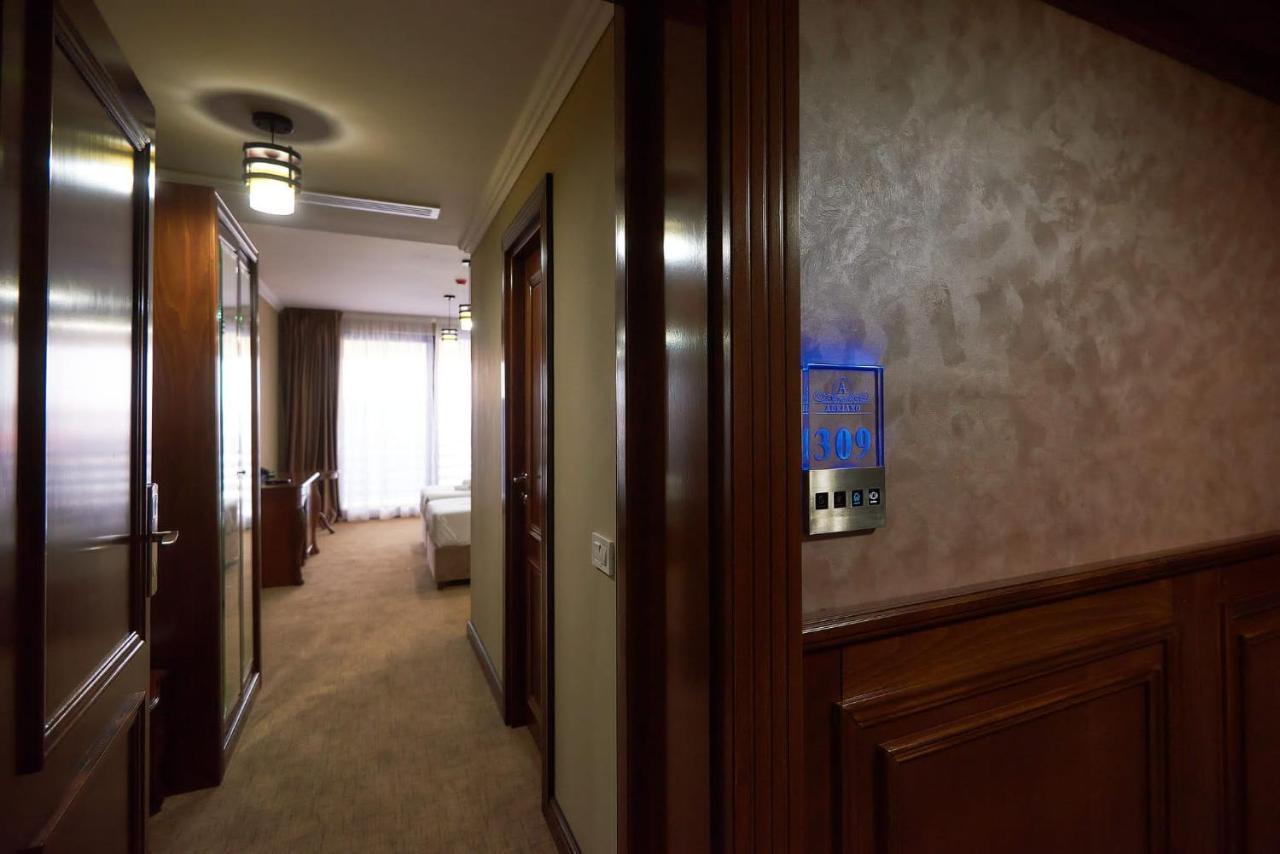Hotel Adriano Braila Exterior photo